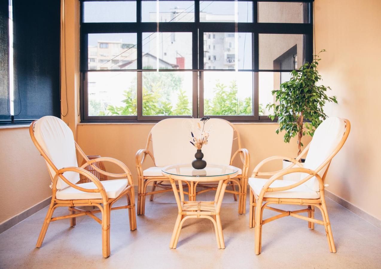 Mono Boutique Apartments Tirana Bagian luar foto
