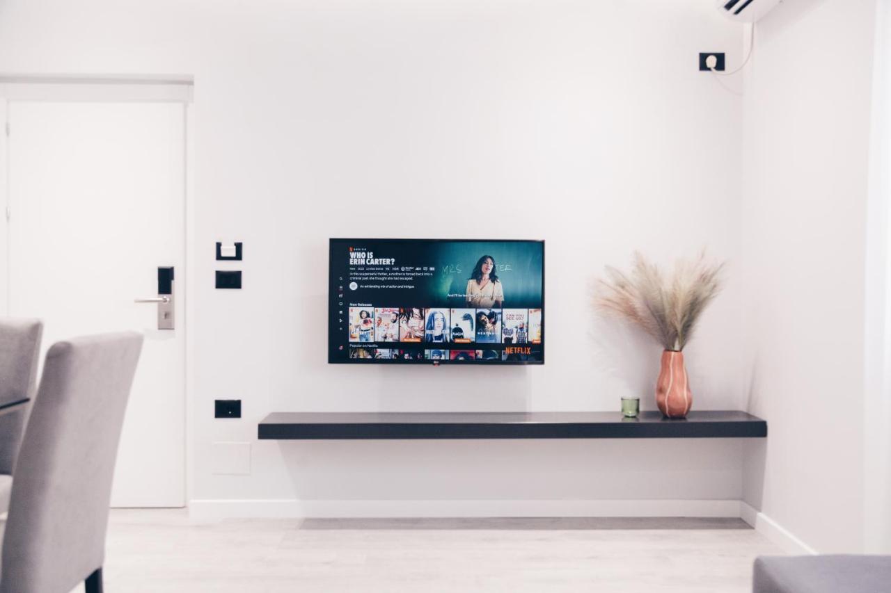 Mono Boutique Apartments Tirana Bagian luar foto