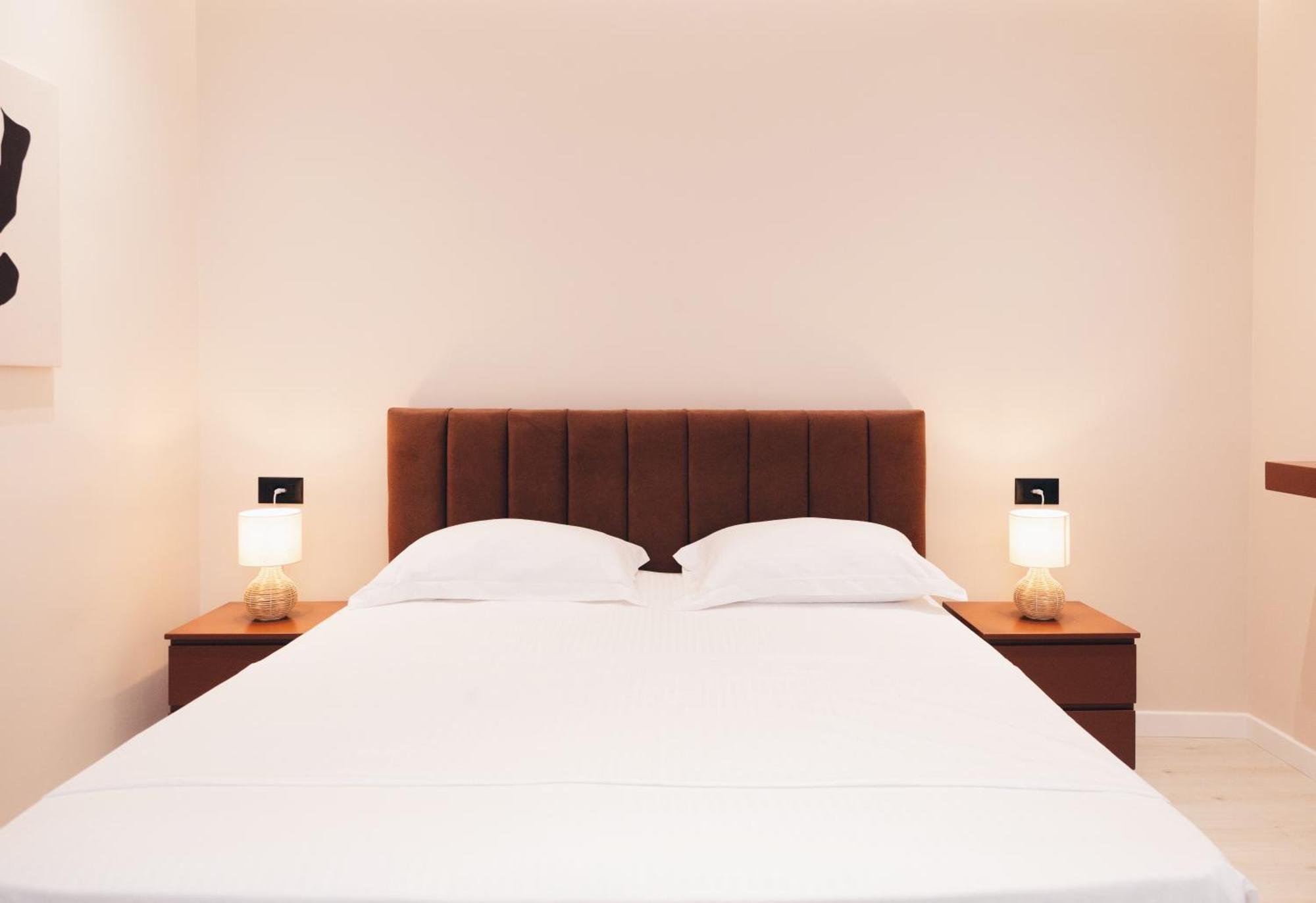 Mono Boutique Apartments Tirana Bagian luar foto